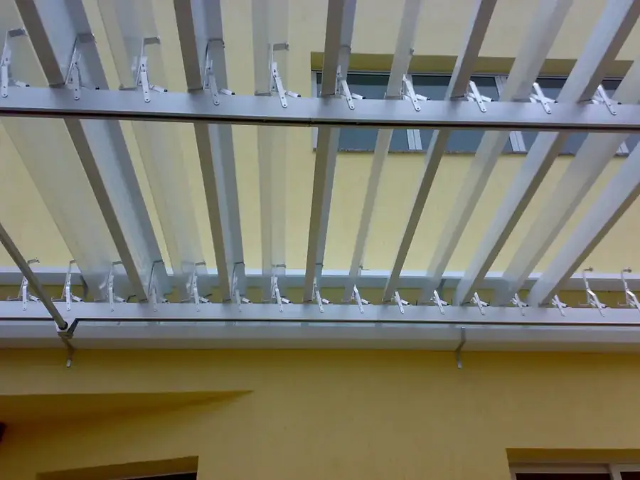 Pergolado e fechamento